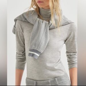 Brunello Cucinelli Cashmere Silk Turtleneck Sweater in Light Gray NWT